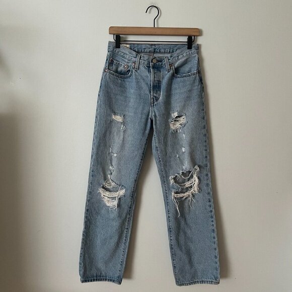 Levi's Premium 501 Distressed Jeans Sketch Artist Wash Women's Size 26 - Picture 1 of 11